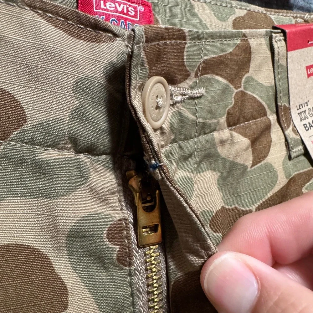 Levis XX Cargo Pants Mens 31x30 BAGGY Camo Ripstop‎